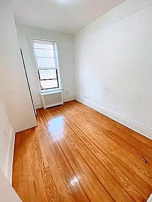 5th image of 24-19 41st St #2F