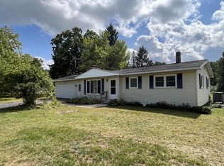 7613 W Stanton Rd, Stanton, MI 48888