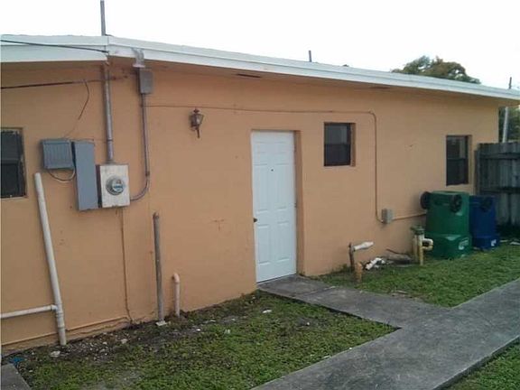 2nd image of 19831 NW 1st Ave