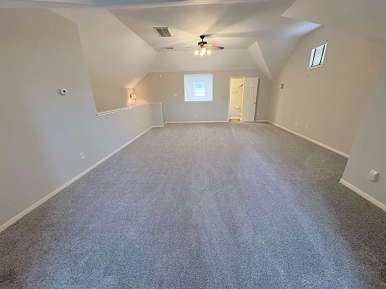 18703 River Meadows Rd — Photo 6