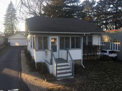 344 S Lake St, Grayslake, IL, 60030