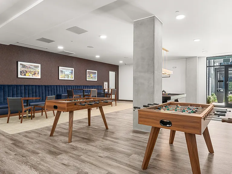 445 Park Commons — Photo 12