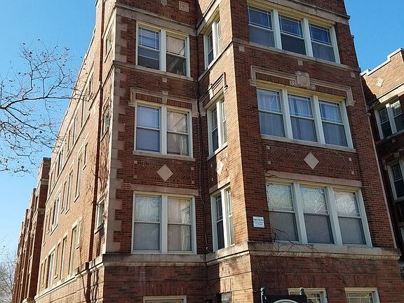 2nd image of 1218 W Lunt Ave #2