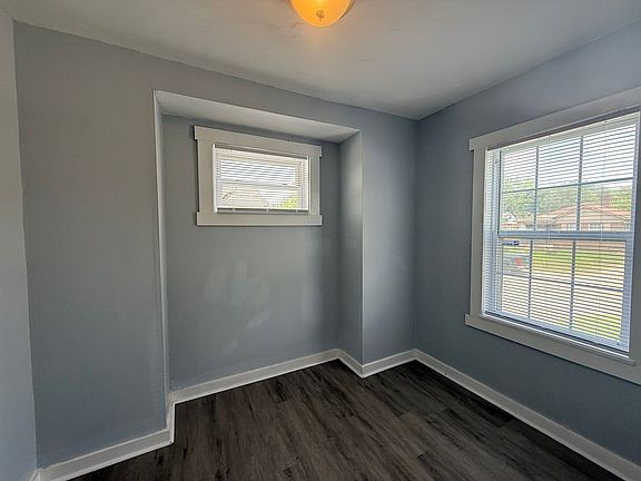 3rd image of 3420 N Denny St