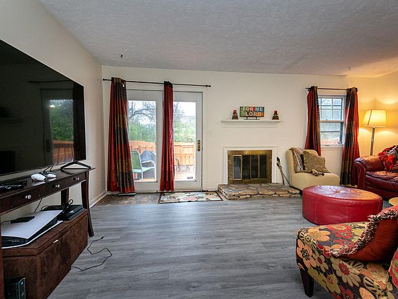4th image of 11605 Tazwell Dr