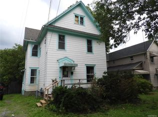 15 Bradford St, Perry, NY 14530