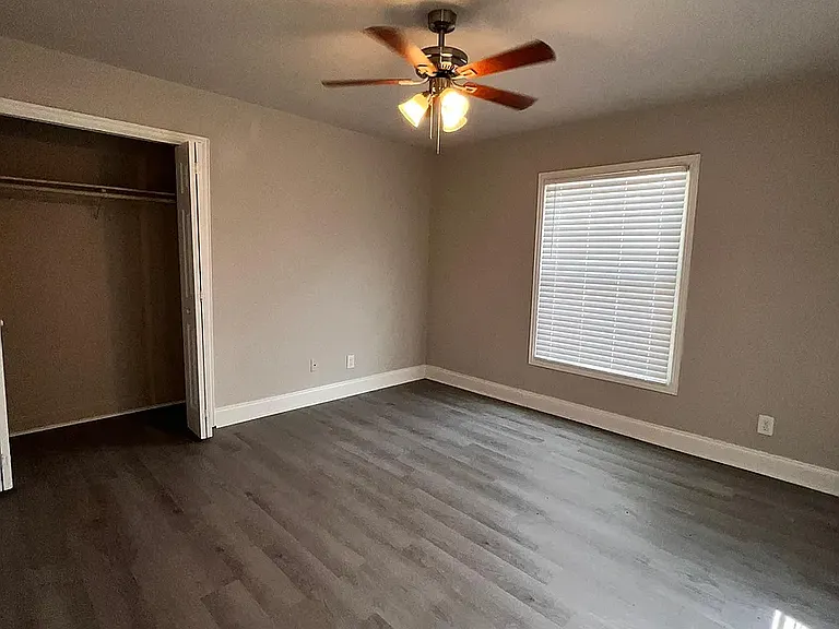 4048 Winfield Ave — Photo 18