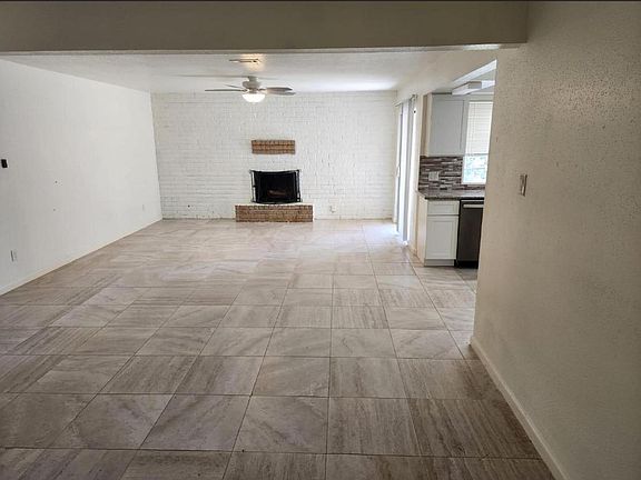 2nd image of 4935 Blueberry Hill Dr