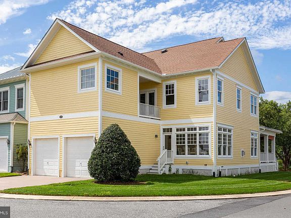 2nd image of 33105 Serenity Cir #95