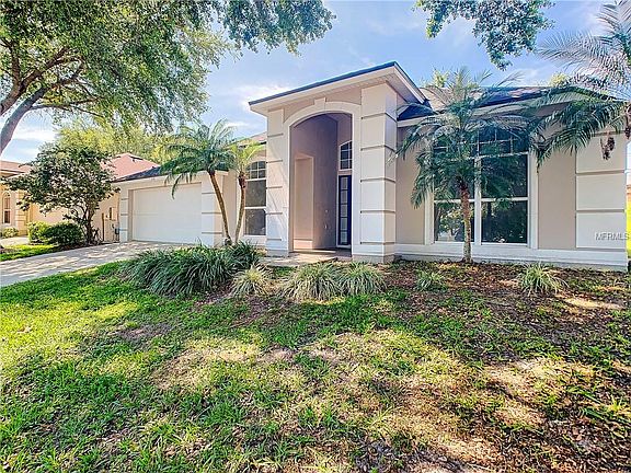 4th image of 1136 Hawthorne Cove Dr