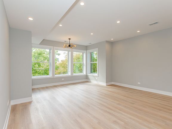 2nd image of 3214 W Palmer St APT 1