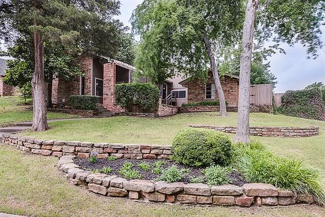 1st image of 1427 Cardinal Creek Dr