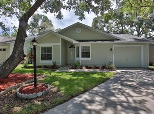 1489 Cairn Ct, Palm Harbor, FL 34683