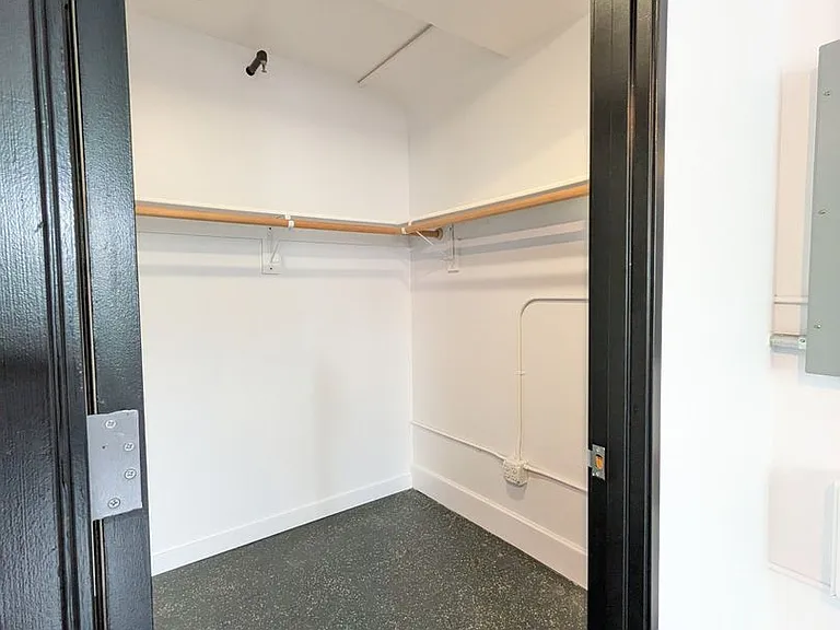 155 Liberty St NE — Photo 42