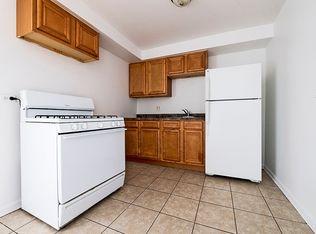 14138 S School St #4590, Riverdale, IL 60827