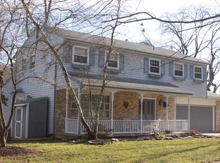 414 Lamp Post Ln, Camp Hill, PA 17011
