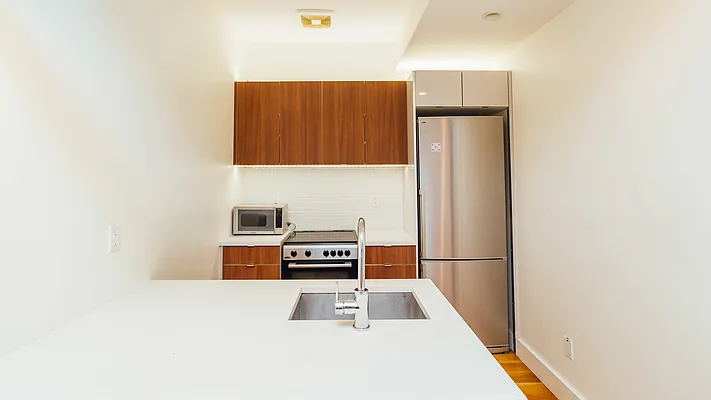 Rented by Nooklyn NYC LLC | media 22