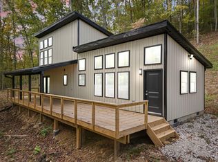 116 Barkers Branch Rd, Stanton, KY 40380