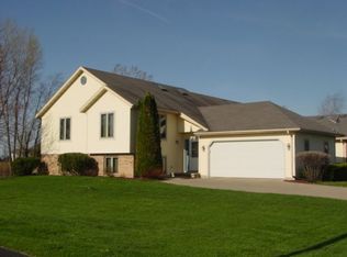 2307 Steven St, Sun Prairie, WI 53590