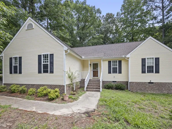 235 Cherrylaurel Dr, Youngsville, NC 27596