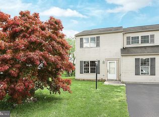 3021 Spectrum Rd, Dover, PA 17315