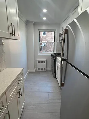 Rented by Queens Apartments Realty LLC | media 6