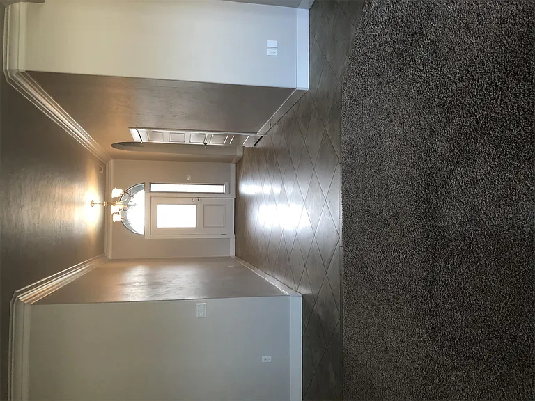 2467 Bramasole Dr — Photo 9