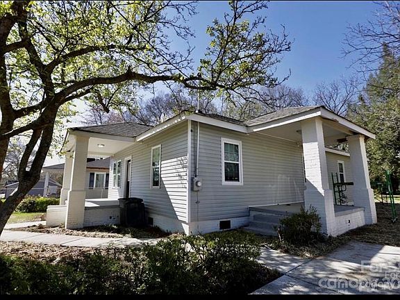 2nd image of 1146 W Airline Ave