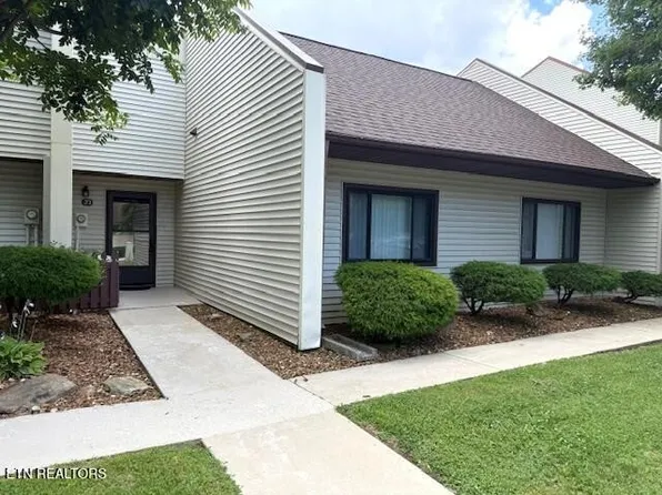 23 Wilshire Heights Dr, Fairfield Glade, TN 38558