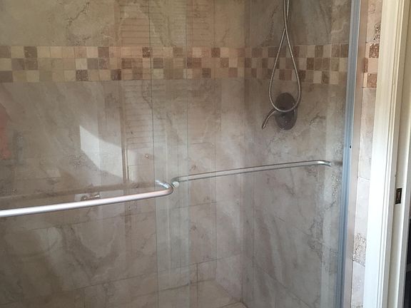 5th image of 4271 Brentwood Park Cir