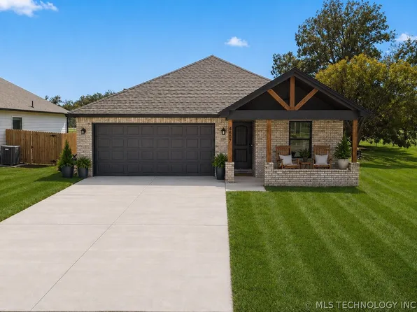 4607 W Union St, Broken Arrow, OK 74011