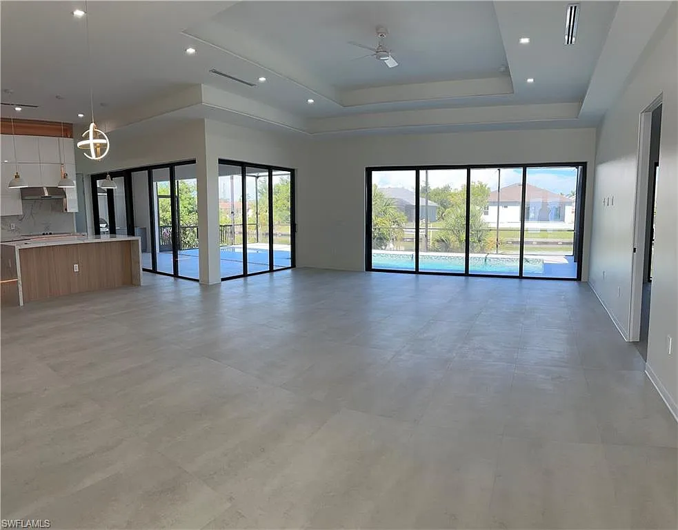 Gulf Cove — Photo 3