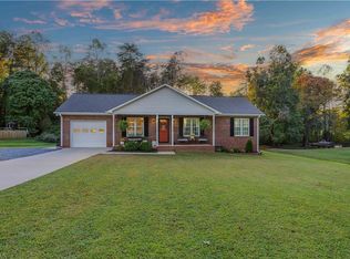 1041 Luke St, King, NC 27021