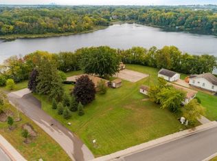 6656 Juneau Ln N, Maple Grove, MN 55311