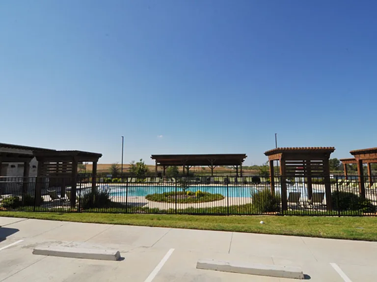 2513 Ponca Dr — Photo 26