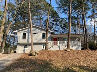 6320 Cedar Hurst Trl, Atlanta, GA 30349