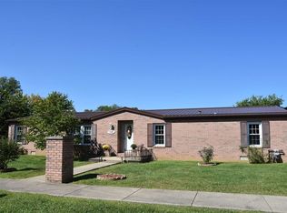 1328 S Seminary St, Bloomfield, IN 47424