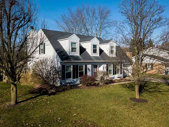 2nd image of 540 Forest Hills Blvd