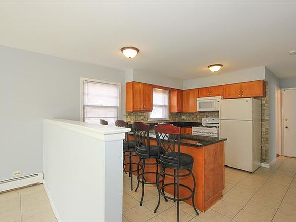 5th image of 1019 N 11th Ave