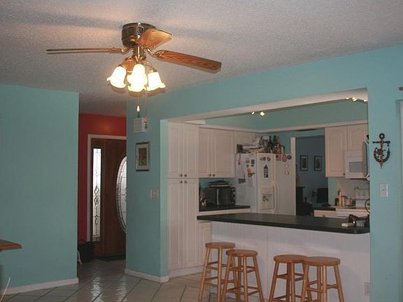 5th image of 10507 Willowbrae Dr