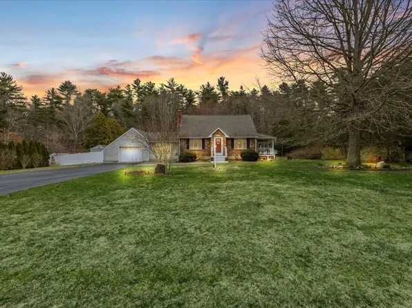 6 Joaquin Ave, Assonet, MA 02702