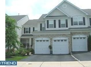 94 Portsmouth Cir, Glen Mills, PA 19342