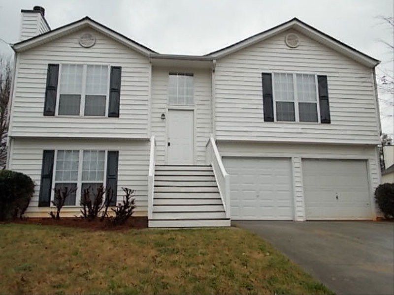1st image of 4506 Thornwood Cres