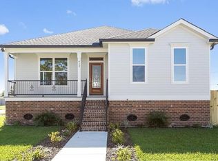 412 Ocelot Dr, Arabi, LA 70032