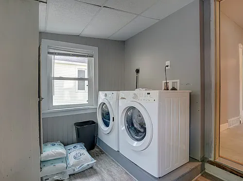 538 W Wilson St Photo 1