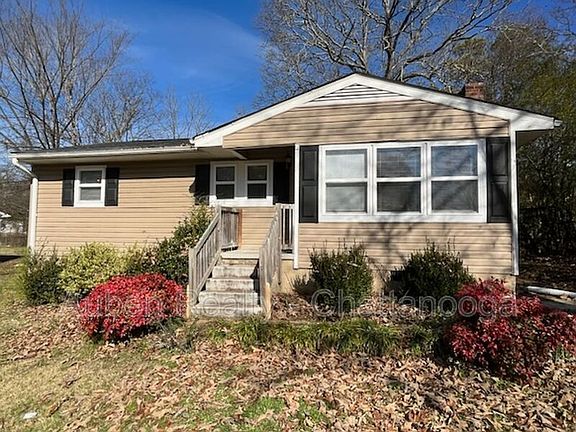 3rd image of 6319 Hansley Dr