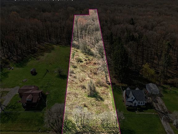 3rd image of 7096 E State St