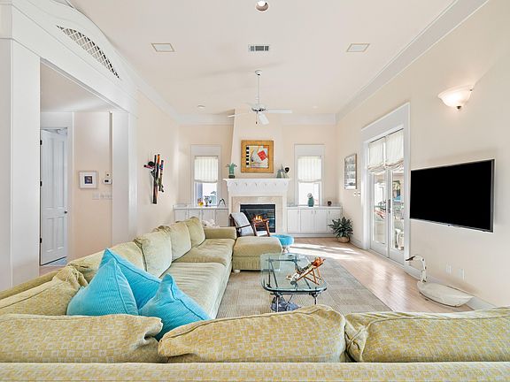 4th image of 338 Rue Caribe