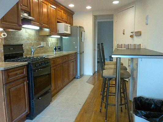 Rented by GPS Realty NYC | media 37