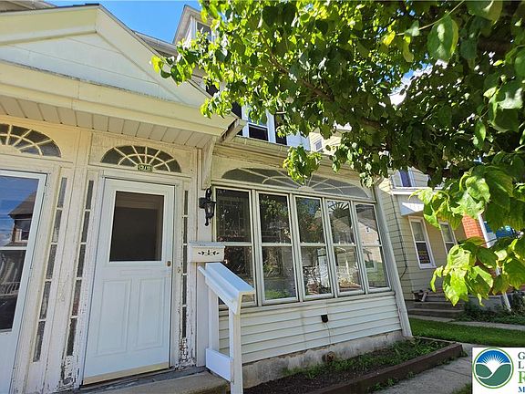 3rd image of 315 Mulberry St